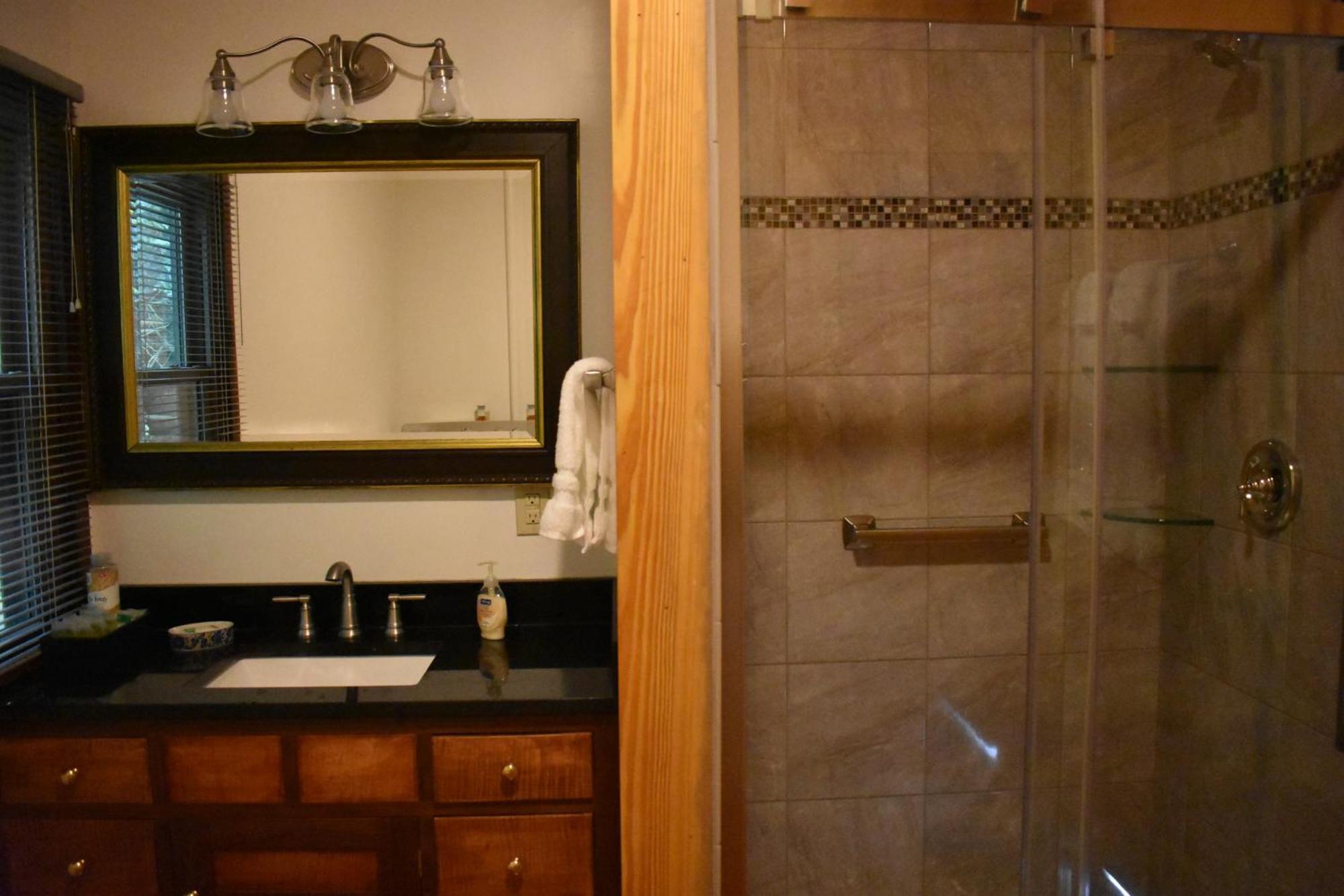 Restored1850S Log Cabin, With Gazebo And Gardens! 1 Mile To Downtown Weaverville Exteriör bild